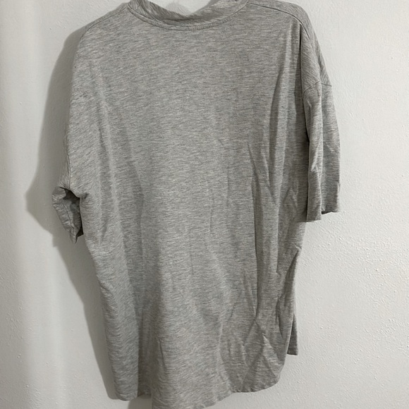 Zara gray tshirt - Picture 3 of 3